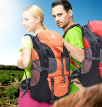 Load image into Gallery viewer, Waterproof Outdoor Climbing Backpack